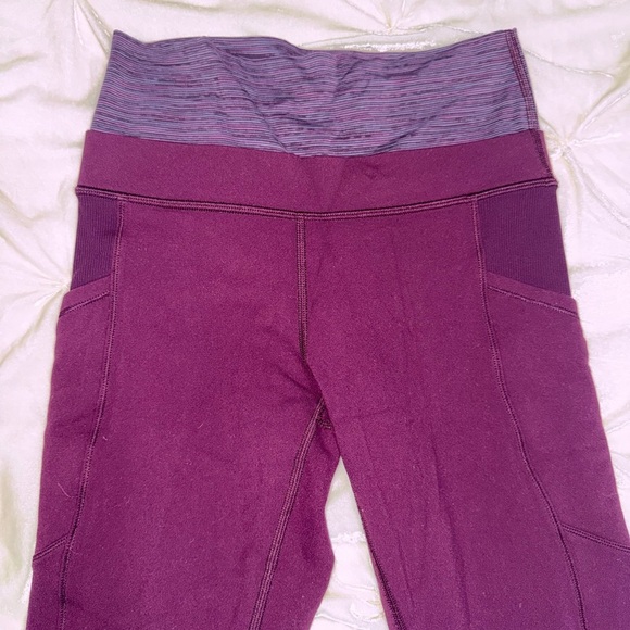 Lululemon En Route Crop size 4 
Plum / Wee Are From Space September Plum - Picture 9 of 16